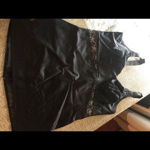 Ruby Ribbon Lace Full Support Cami